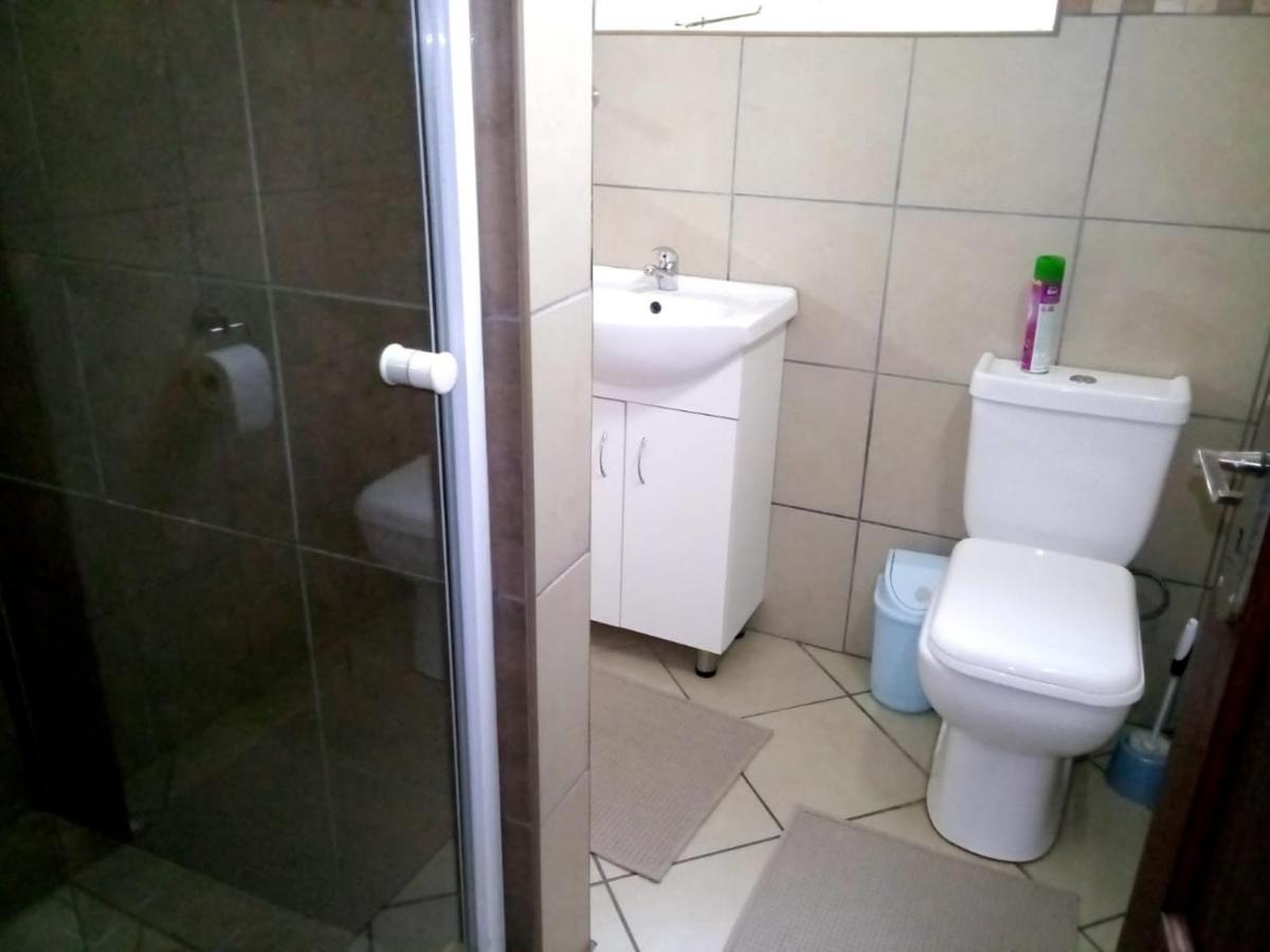 Rustenburg Guesthouse المظهر الخارجي الصورة